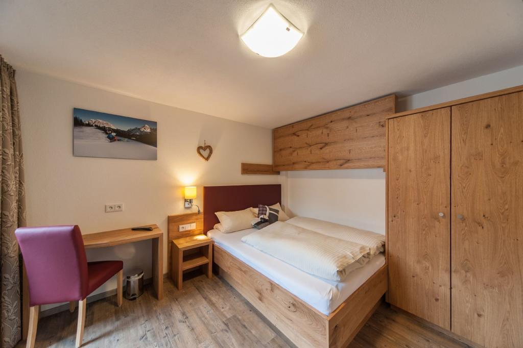 Appartements Wacker Bichlbach Zimmer foto